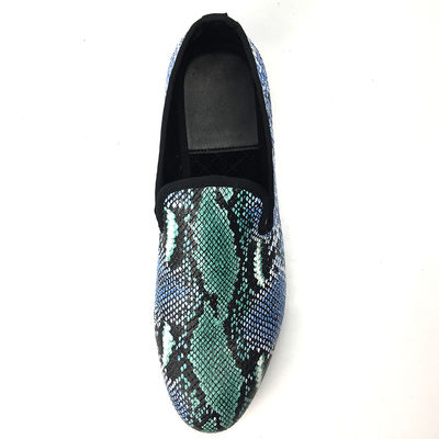 Disegno elegante Scarpe da guida da uomo di pelle di serpente Indossare scarpe da guida in pelle resistenti
