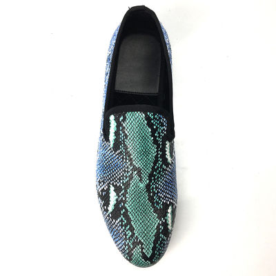 Disegno elegante Scarpe da guida da uomo di pelle di serpente Indossare scarpe da guida in pelle resistenti