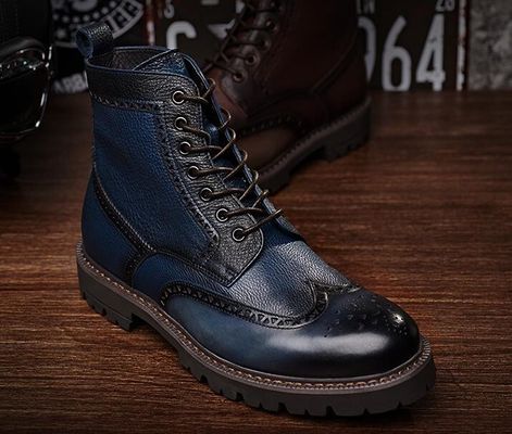 Stivali di pelle calda, scarpe da lavoro da uomo, tipo chiusura.