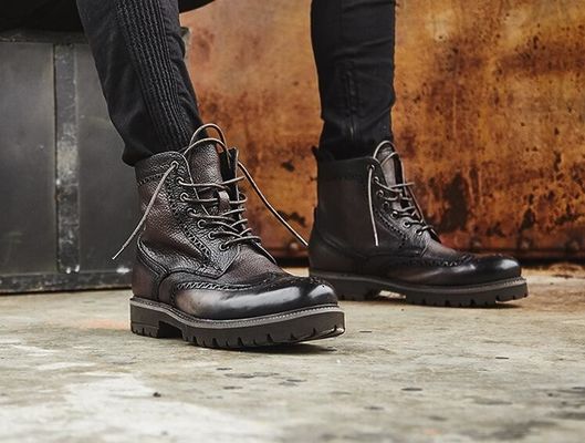 Stivali di pelle calda, scarpe da lavoro da uomo, tipo chiusura.