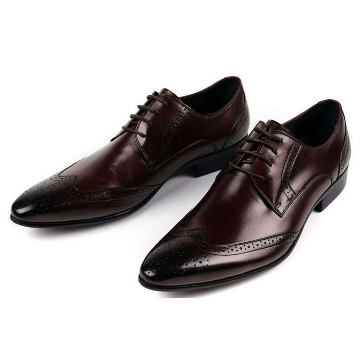 Calzature da cuoio da uomo di grano pieno Stile Brogue Design Calzature da uomo con abito formale