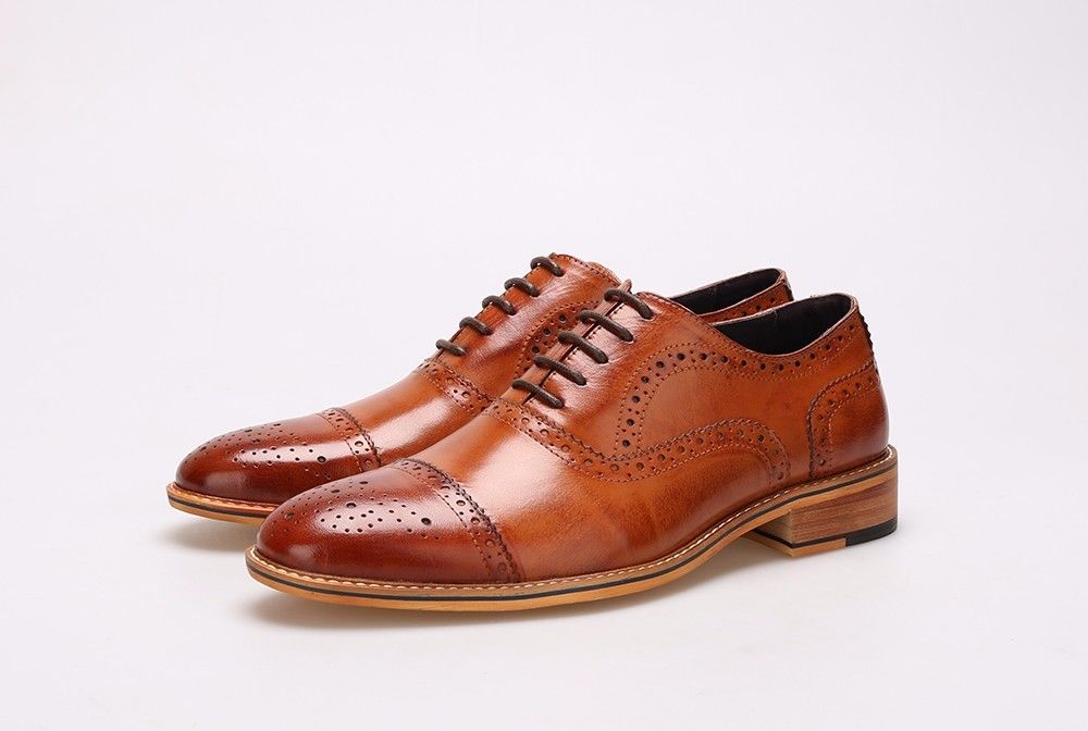 Calzature da uomo in stile inglese realizzate a mano in cuoio vero Oxford Brogues Calzature formali
