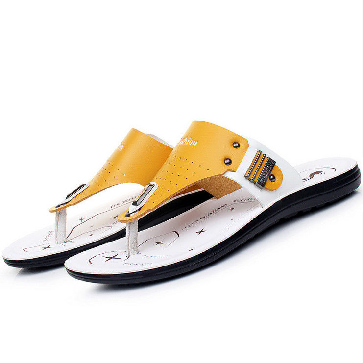 Scarpe da sole in pelle da uomo realizzate a mano