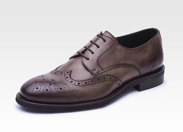 Scarpe da uomo da esterno, di colore misto, scarpe da uomo di lusso.