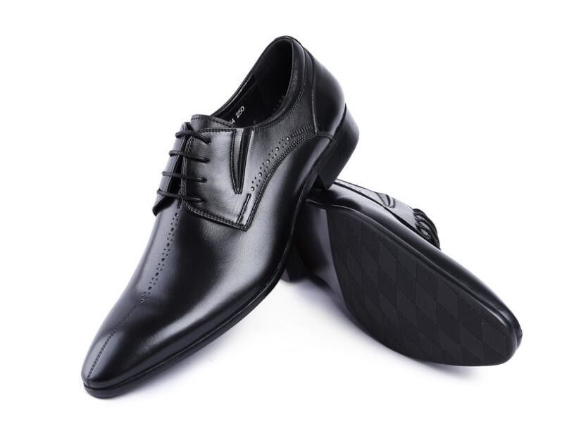 Brand Wingtip Oxford Luxury Mens Leather Dress Shoes, Scarpe in cuoio originale intagliate