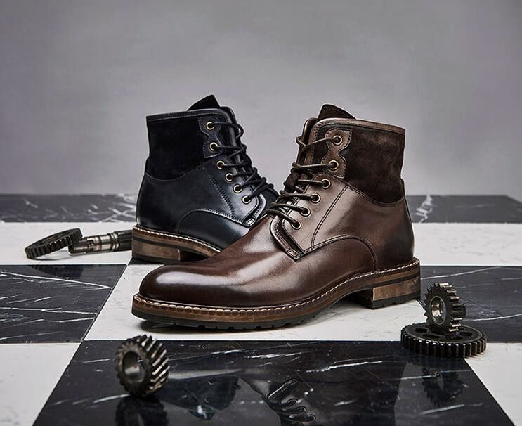 Comodi abiti da uomo in pelle stivali caffè morbido e scarpe blu vintage